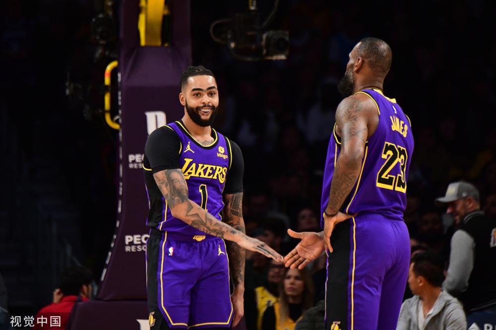 表现出了支 表现出了支