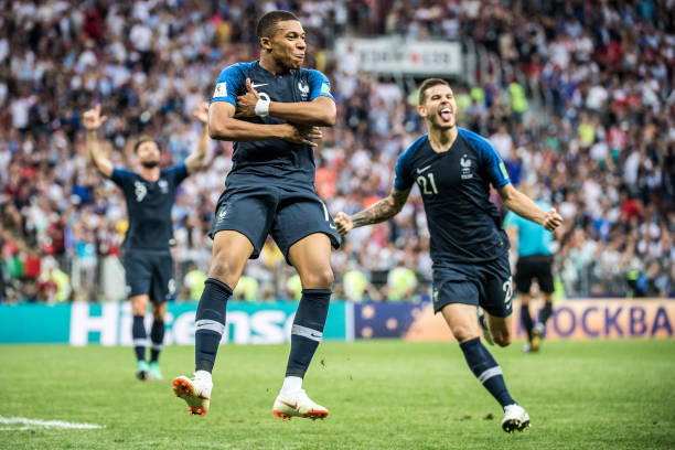 引广大球迷 引广大球迷