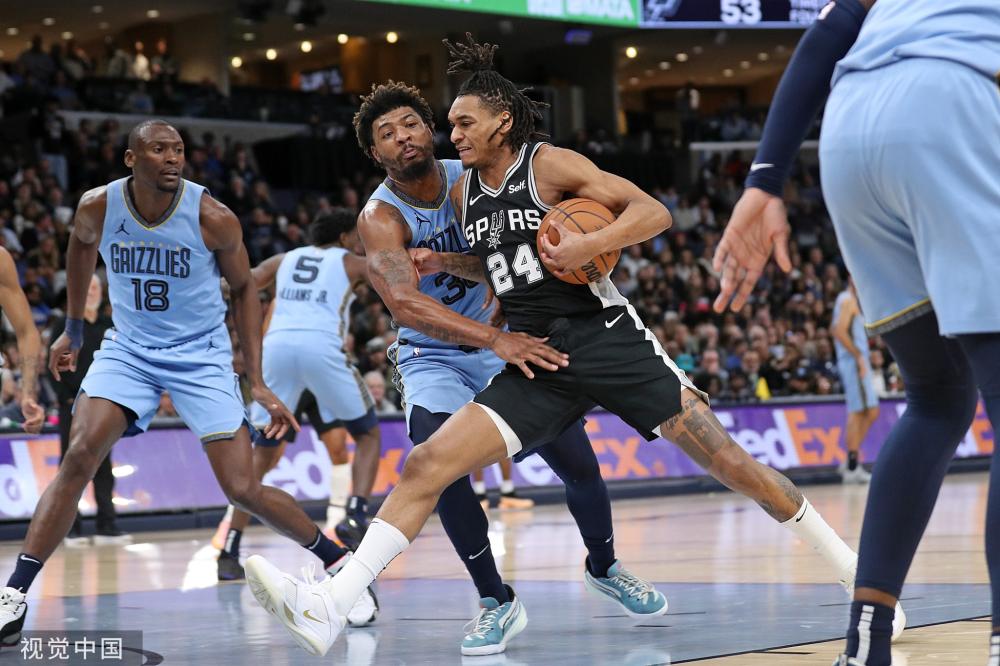 更被认为在 更被认为在